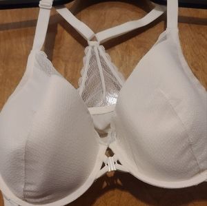 Front hook razor back bra